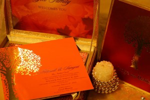 mehendi sangeet wedding cards boxes